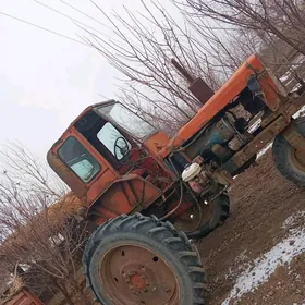 MTZ T-28 1990