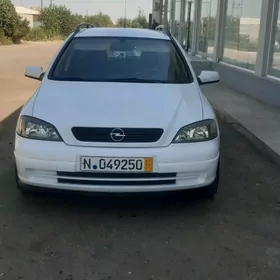 Opel Astra 2003