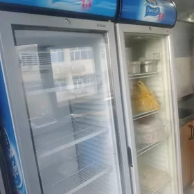 Ugur firma holodilnik