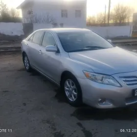 Toyota Camry 2010