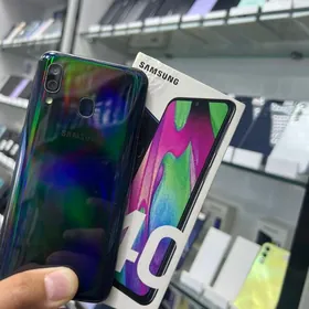 Samsung A40 4/64Gb