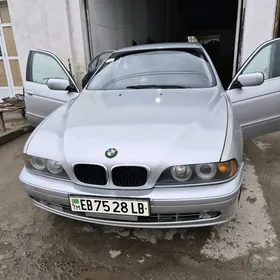 BMW 530 2001