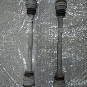 Yzky granatalar Mercedes ML350