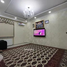 Satlyk jay 11mkr  1 etaž