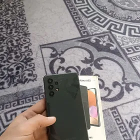 Samsung A32. 4/64