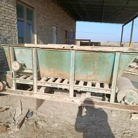 kerpiç zawod gum çekýän