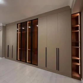 Mebel Ayna Gapy Spalny Dus