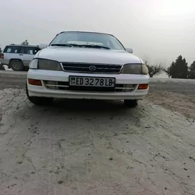 Toyota Corona 1993