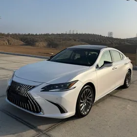 Lexus ES 350 2019