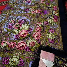 Pavlovpasat gynaç Платки