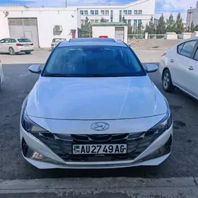Hyundai Elantra 2021