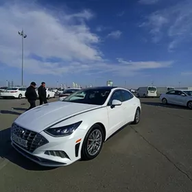 Hyundai Sonata 2020