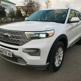 Ford Explorer 2021