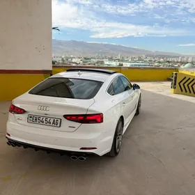 Audi A5 2020