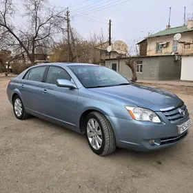 Toyota Avalon 2005