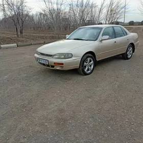 Toyota Camry 1996