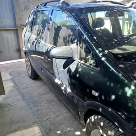Opel Zafira 1999