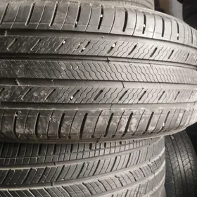 235 65 18 MICHELIN 24