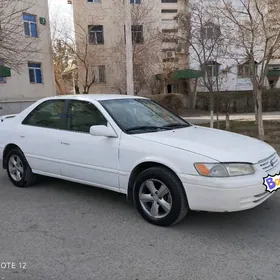 Toyota Camry 1999