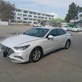 Hyundai Sonata 2020