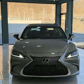 Lexus ES 350 2021