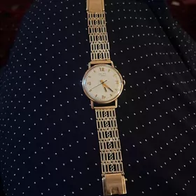 часы золотые