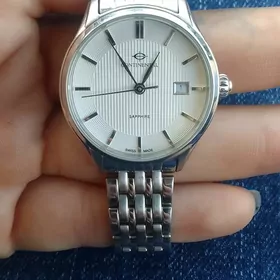 продаю часы оригинал