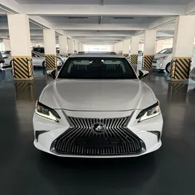 Lexus ES 350 2021