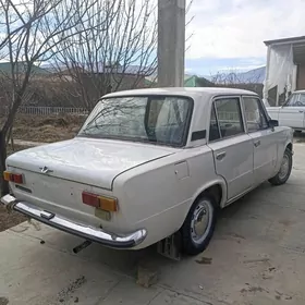 Lada 2104 1984
