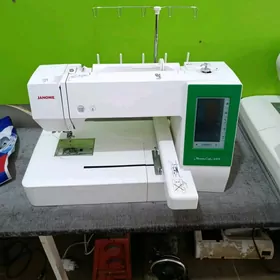 Janome 450E