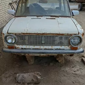 Lada 2104 1980