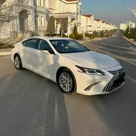 Lexus ES 350 2020