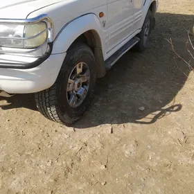 Hyundai Galloper 2000