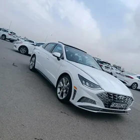 Hyundai Sonata 2022