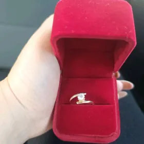 продаётся кольцо