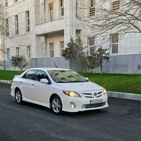 Toyota Corolla 2013