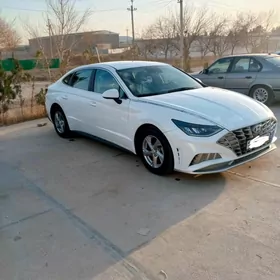 Hyundai Sonata 2020