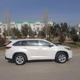 Toyota Highlander 2018