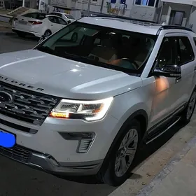 Ford Explorer 2019