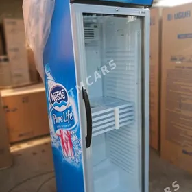 UGUR LUXE WITRINA HOLODILNKLAR