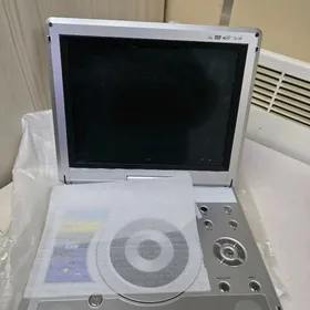 ДВД С ЭКРАНОМ