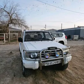 Mitsubishi Pajero 1995