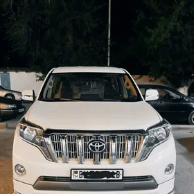 Toyota Land Cruiser Prado 2014