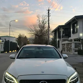 Mercedes-Benz C-Class 2015