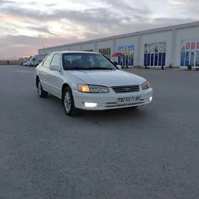 Toyota Camry 1998