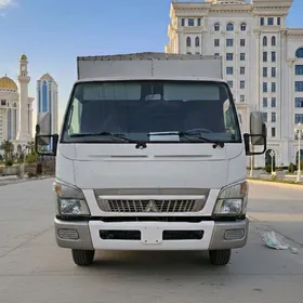 Mitsubishi Canter 2009