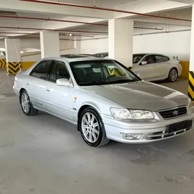 Toyota Camry 2000