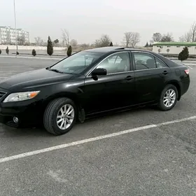 Toyota Camry 2010