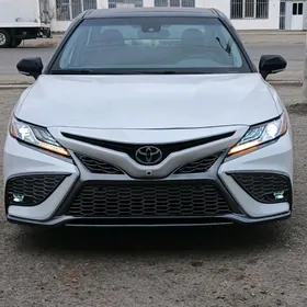 Toyota Camry 2020