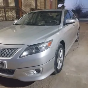 Toyota Camry 2010